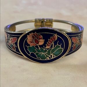 Vintage navy cloisonné clamper bracelet butterflies and lotus flowers gold tone